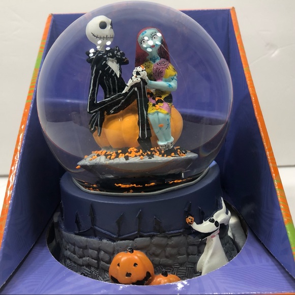 🎃HP🎃Jack/Sally Musical Water Globe - Picture 8 of 13